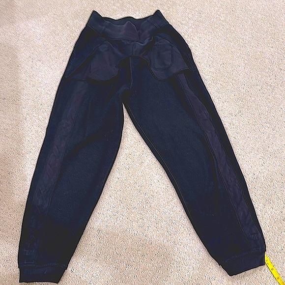 Lululemon Jogger Sweatpants - Picture 11 of 16